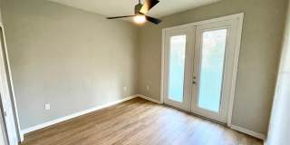 586 PIAZZA Point Gallery 14