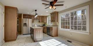 15900 FAIRWAY Drive Gallery 28