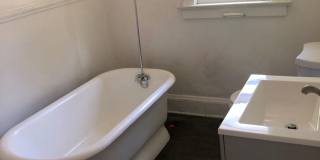 Spacious 4-Bedroom Home for Lease in Akron Gallery 15