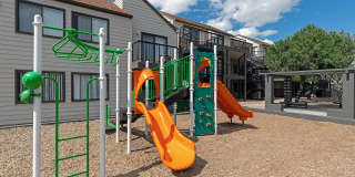 Overlook at Pantano Gallery 16