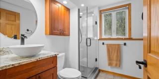 1120 N Brainard Street Gallery 11