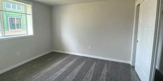 Newer 3BR 2.5ba house in Urbandale, available July 6th! Gallery 11