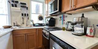 NIce 4 bed in Mission Hill Gallery 30