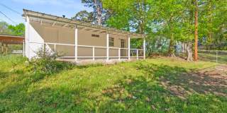 715 Oakwood Drive | Benton, AR 72015 1 Bedroom | 1 Bathroom | $900/Month Gallery 17