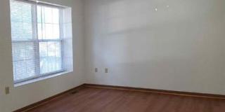 301 South Mulberry Street - D Gallery 6