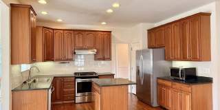 43520 LUCKETTS BRIDGE Circle 43520 LUCKETTS BRIDGE Circle Gallery 7