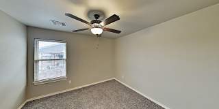 4 Bedroom 2 Bathroom Home in East Edmond with 3 Car Garage - Edmond Schools Gallery 19