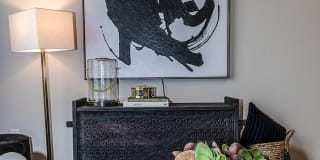 Canal 1535 Gallery 26