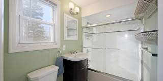 14 Oldfield Place Gallery 14