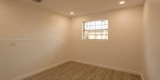 7871 Hope Street Gallery 30
