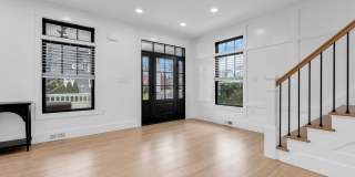 2017 5th Avenue Gallery 4