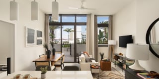 Strata Wynwood Gallery 28