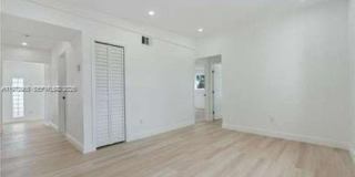 5701 SW 41st St Gallery 1