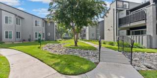 The James Apartments Gallery 85