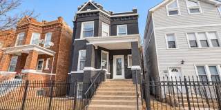 2825 N Rockwell Gallery 1