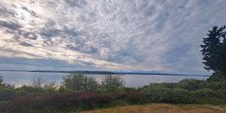 Gated Sound view home Des Moines area, 4 bed plus den 2.5 bath 3900 s/f, Available NOW!!! Gallery 1