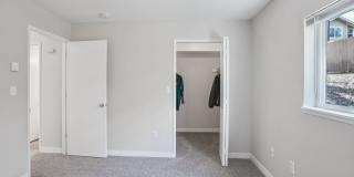 The Stratford Gallery 21