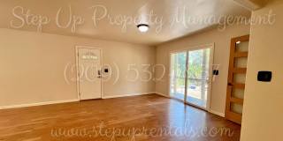 Rustic Modern 3 Bedroom Sanctuary with Designer Kitchen and Expansive Deck Gallery 1