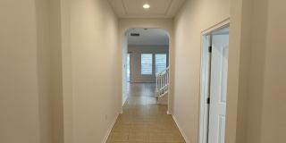 6836 Trellis Vine Loop Gallery 4