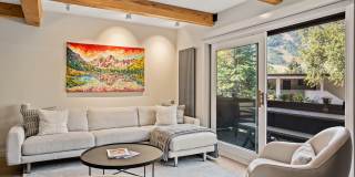 424 Park Circle unit: Th3 Gallery 3