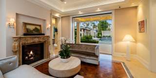 718 N Rodeo Dr Gallery 15