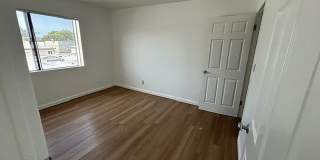 8525 Saturn St. Gallery 15