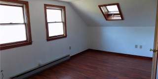121 Oak Street Gallery 17