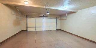 Three Bedroom Town home in Tuscan Hills Gallery 38
