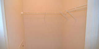 600 EDELEN STATION Place Gallery 18