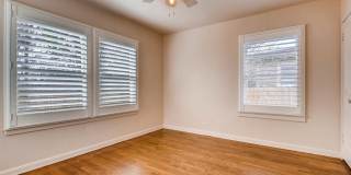 Charming 2 BR / 1 Bath in highly desirable Terrell Heights of San Antonio! Gallery 17