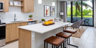 Avalon Doral Gallery 1