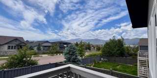 LUXURY 4 Bedroom home in NORTHGATE with Mountain Views Gallery 48