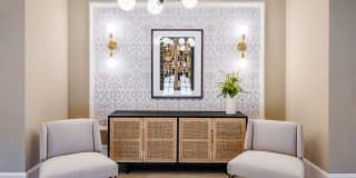 511 Queens Gallery 17