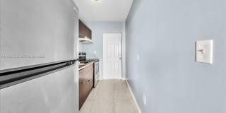 365 NW 8th St Gallery 3