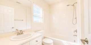 Spacious 5 (or 6) Bedroom House with attached ADU in Winchester for Rent Gallery 20