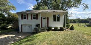 Bi-Level House for Rent in Ellettsville, IN Gallery 1