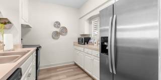 Furnished Resort 2/2 Condo, on Golf Course, Lake Views Gallery 24
