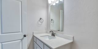 Brand New Construction in Varenna Landing! Gallery 20