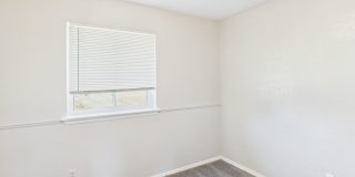 324 NW Compass Gallery 15