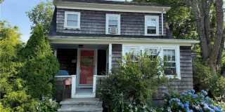 124 Beach Road Gallery 1