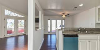 309 Stanford Gallery 3