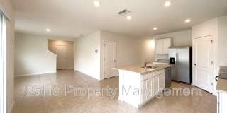 869 Ambleside Dr Gallery 7