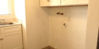 Rent Special: 1/2 Off July's Rent!! - 2 bed Townhome Gallery 13