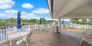811 Oak Harbour Drive Gallery 23