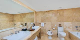 102 24th St Gallery 9