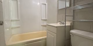 Freshly Updated 2BR/1BA Apartment-Affordable Gallery 6