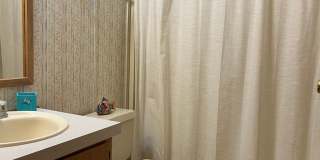 VACATION RENTAL 3 Bedroom, 2 Bath Gallery 10