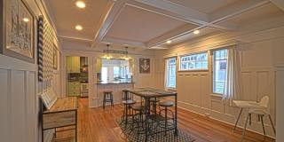 Beautifully Renovated Craftsman with Private Yard & Guest Suite in Prime Bankers Hill Gallery 7