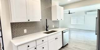 2442 Mountain View Drive Gallery 1