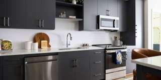 Broad & Washington Gallery 6